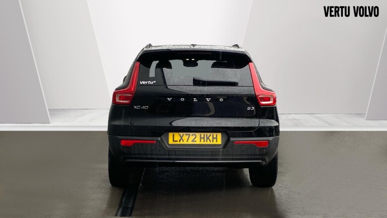 Volvo XC40 2.0 B3P Plus Dark 5dr Auto Petrol Estate